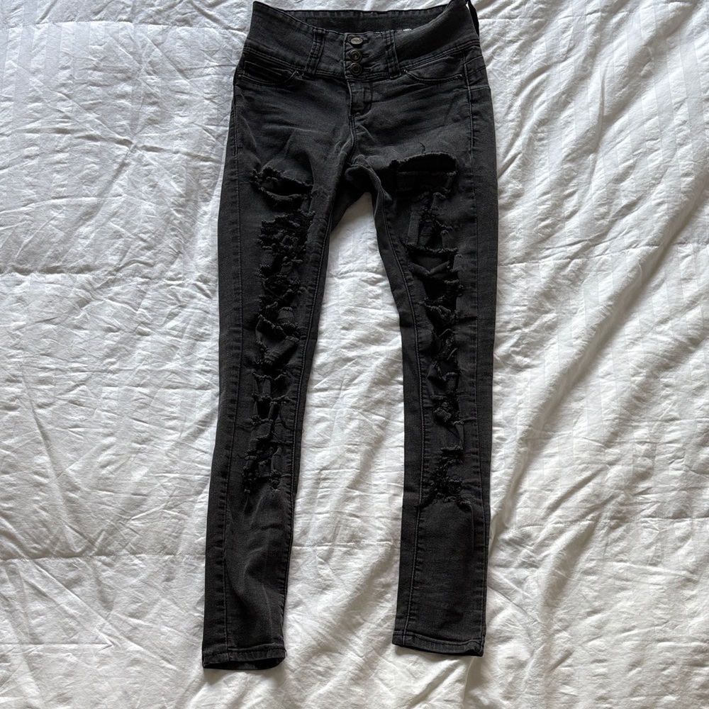 Vintage Havana Black Distressed Skinny Jeans